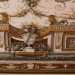 Il soffitto  interamente ricoperto da un coloratissimo ed elaborato affresco di stile settecentesco